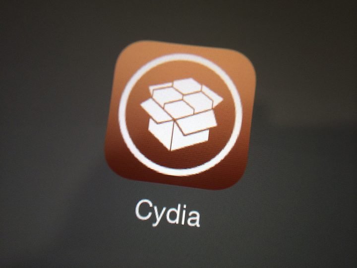 How to Download Cydia on iOS Without Jailbreak